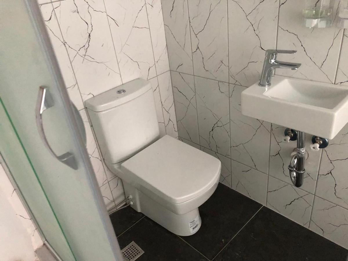 Nr1 Hotel تْشاناكالي المظهر الخارجي الصورة