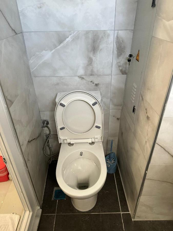 Nr1 Hotel تْشاناكالي المظهر الخارجي الصورة